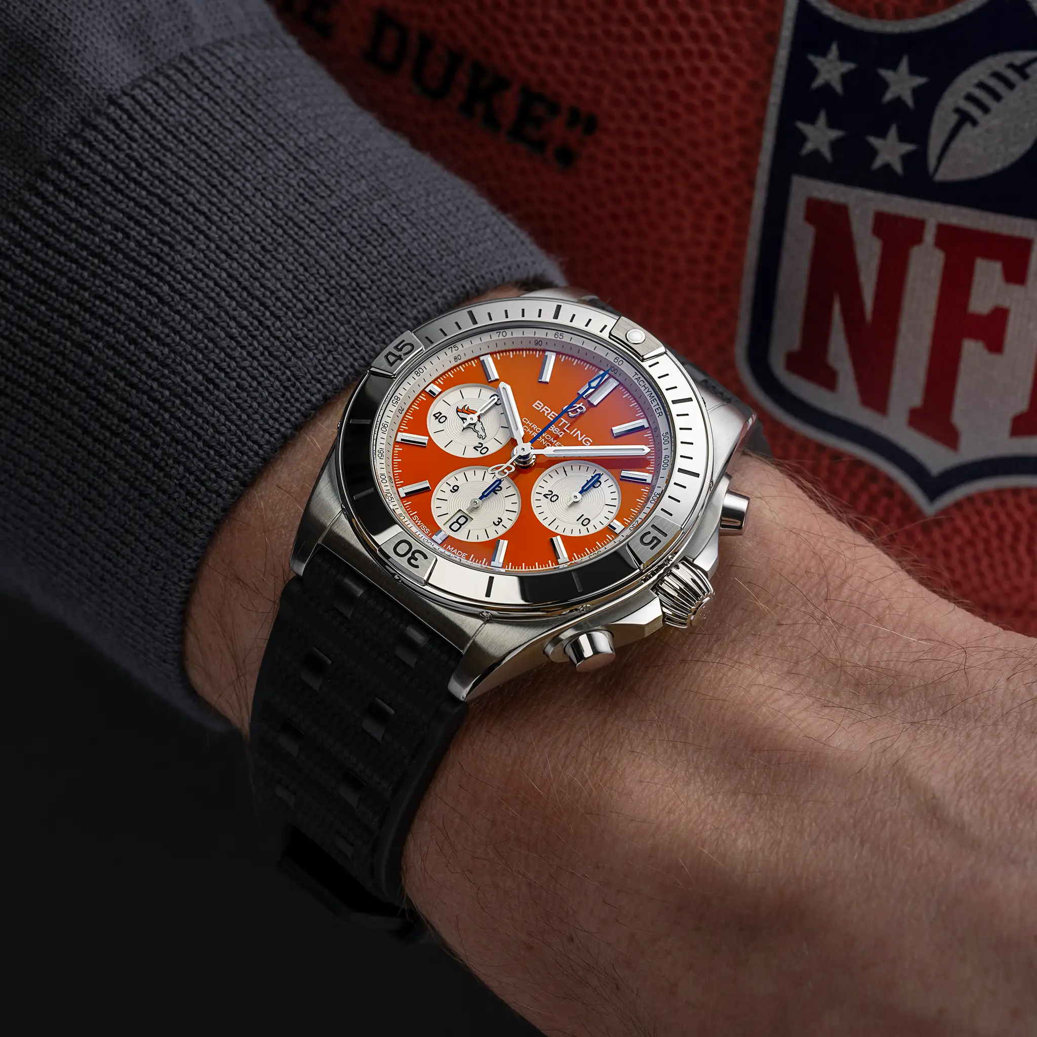 Chronomat B01 42 Nfl Denver Broncos Edition - AB01342B1O2S1