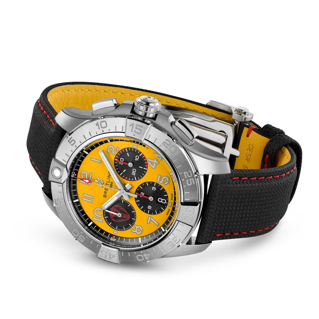 Avenger B01 Chronograph 44 Cobra Edition AB01474A1I1X1 Breitling