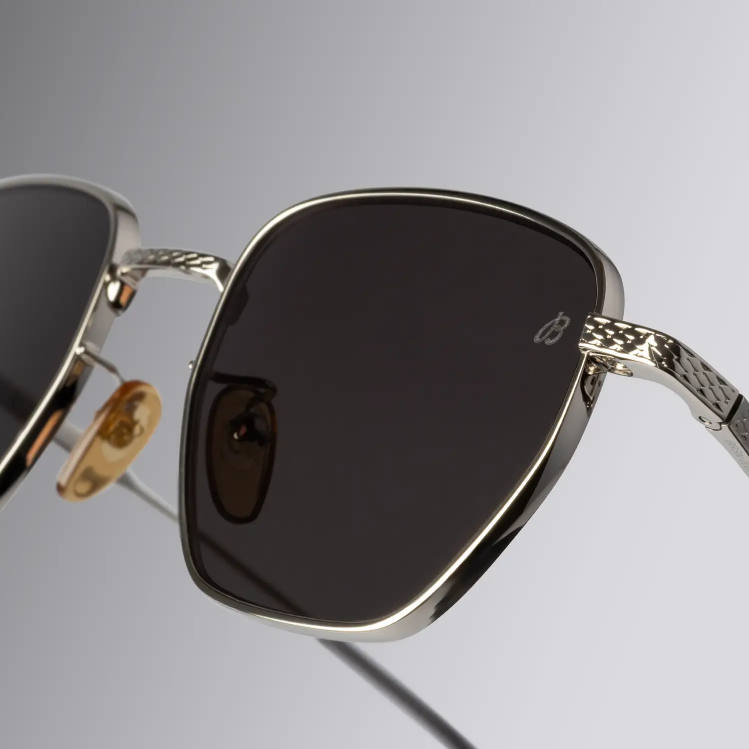 Léman 0001 - Breitling Sunglasses by Cutler and Gross | Breitling